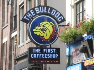 the_bulldog_hotel_outside_sign